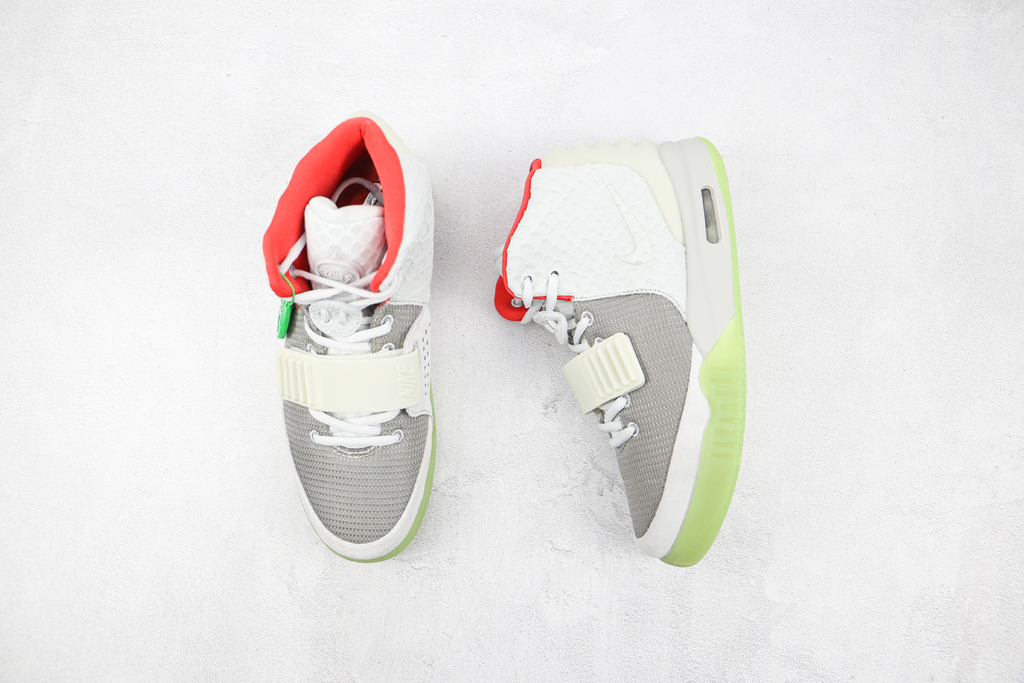 Nike red air yeezy 2025 2