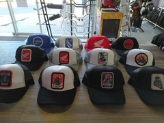 Gorras TRUCKER VARIAS