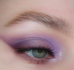 Imagen de colour pop Paleta de polvos compactos All Amethyst