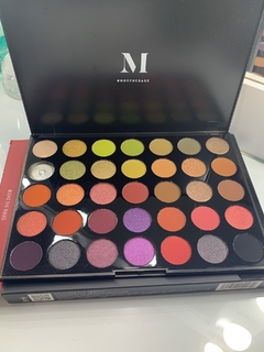 PALETA MORPHE ARTISTRY BOSS MOOD 35M- CON FALLA en internet