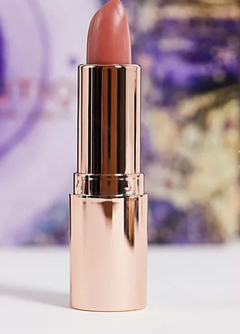 makeup revolution Exclusive Allure Lipstick​​