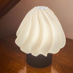 Lámpara de Mesa. Modelo: Capullo - tienda online