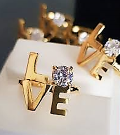 Anel Love com Zircônia Folheado em Ouro 18k. - comprar online