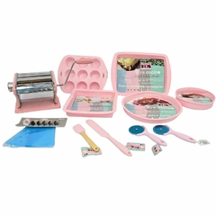 Set Repostero Moldes Silicona Con Fabrica Pastas Y Utensilio