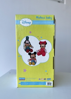 DNY3100 MUÑECO MICKEY BEBE (7798136111051) en internet