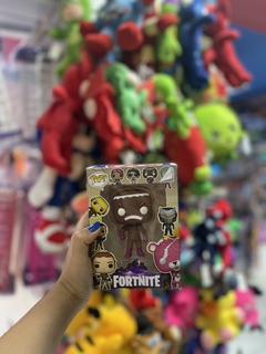 FORTNITE POP DIFERENTES PERSONAJES EN CAJA (6920182810911) en internet