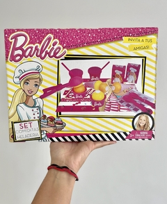 134 COMIDITA HELADERIA BARBIE EN CAJA (7798175901347)