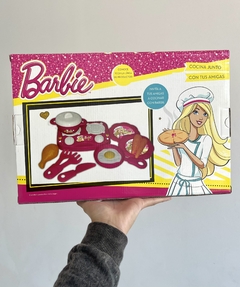 422 JUEGO DE COCINA C/ ANAFE BARBIE EN CAJA (7798175904225) - comprar online