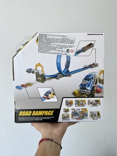 5769 METAL MACHINES ROAD RAMPAGE PISTA CON UN AUTO EN CAJA (7798347089637) - comprar online