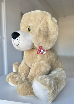 1601 PELUCHE PERRO OJOS SENTADO 3 MODELOS 70CM (7798036083755) en internet