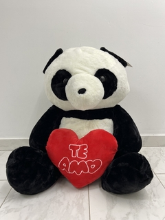 87240 OSO PANDA CON CORAZON TE AMO 100CM (4036215472420)