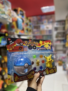 POKEMON EN BLISTER X2 C/ PELOTA (6913245561585) en internet