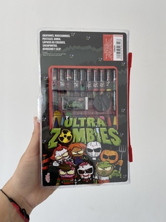 OM428 SET DE ARTE ULTRA ZOMBIES 40 PCS (092626526408) - comprar online