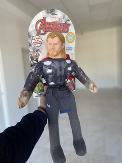 5116 MUÑECO AVENGERS SOFT THOR (7798240790296)