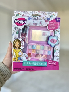 22633 POPPI SET DE MAQUILLAJE PORTABLE (6940176626335)