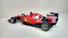 3493 1:24 AUTO FERRARI R/C (4895181834935) - La Casa Del Juguete