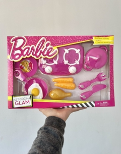 422 JUEGO DE COCINA C/ ANAFE BARBIE EN CAJA (7798175904225)