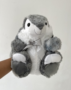 FT03007 PELUCHE CONEJO SENTADO 4 COLORES 38CM (7798036087241)