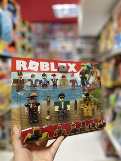 ROBLOX X 3 EN BLISTER (6908631172520)