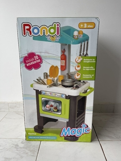 3300 MAGIC COCINA CON 20 ACCESORIOS (7797161033000)