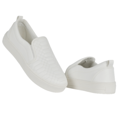 Slip On Branco Costura Aparente Lj Luciana Janich