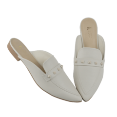 Mule Off White Botões Frontal Bico Fino Lj Luciana Janich