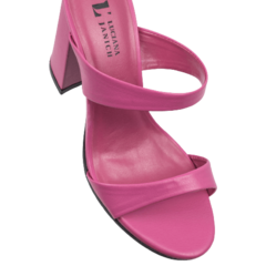 Tamanco Rosa Shock Salto Bloco 10cm Lj Luciana Janich - comprar online