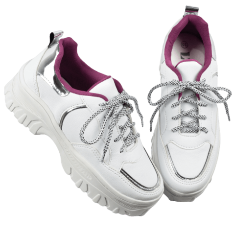 Tenis branco 2025 com cadarço preto