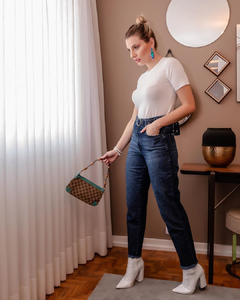 Calça Jeans Mom com Cinto - loja online