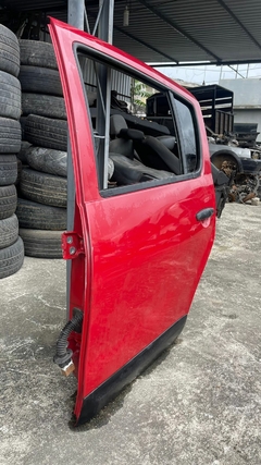 Porta traseira Renault Sandero - Brasil peças