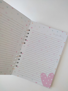 CADERNO MENINA FLORZINHA na internet