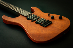 Guitarra SGT M1 Classic Natural Mogno SLIM HSH - SGT Guitars