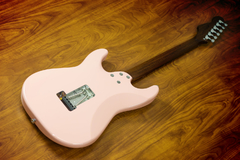 Guitarra SGT ST Classic Shell Pink - SGT Guitars