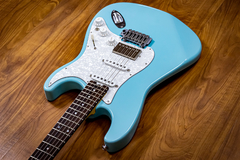 Guitarra SGT ST Classic HSS Soft Blue - loja online