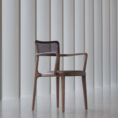 Cadeira BEC - San German - Design Luan Del Savio