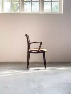 Cadeira Lilla - San German - Design Luan Del Savio - comprar online