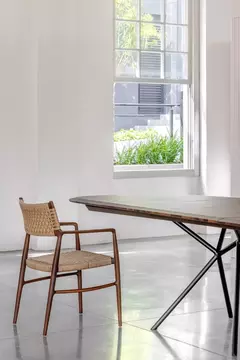 Mesa de jantar Form - San German - Design Luan Del Savio - comprar online