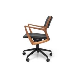 Cadeira Task Office - San German - Design Luan Del Savio (cópia)