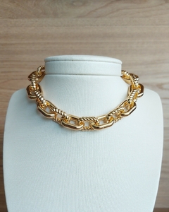 Choker corrente elos grandes em banho de ouro 18k