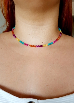 Colar choker pedras naturais color - comprar online