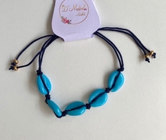 Pulseira Azul com Búzios em Macramê - comprar online