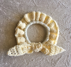 Scrunchie Amarelo Claro em Crochê - comprar online