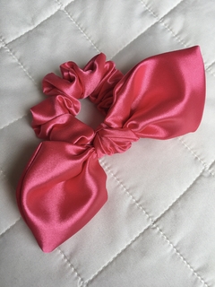 Scrunchie de Cetim Rosa - comprar online