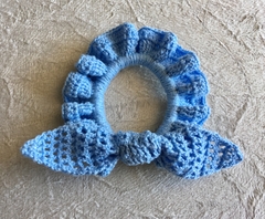 Scrunchie Azul em Crochê - comprar online