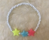 Pulseira Branca com Estrelas