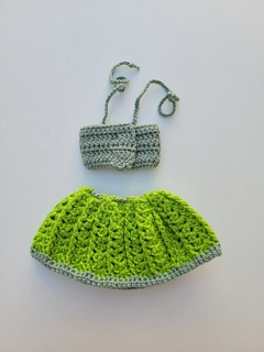 Conjunto Blusa e Saia Verde para Boneca Barbie - comprar online