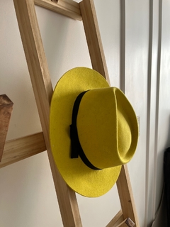 Sombrero Australia Amarillo