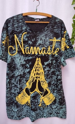 Camiseta Namastê