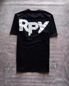 Remera RPY - Oversize (Negro)