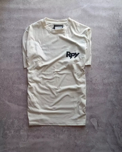 Remera RPY - Oversize (Crudo)